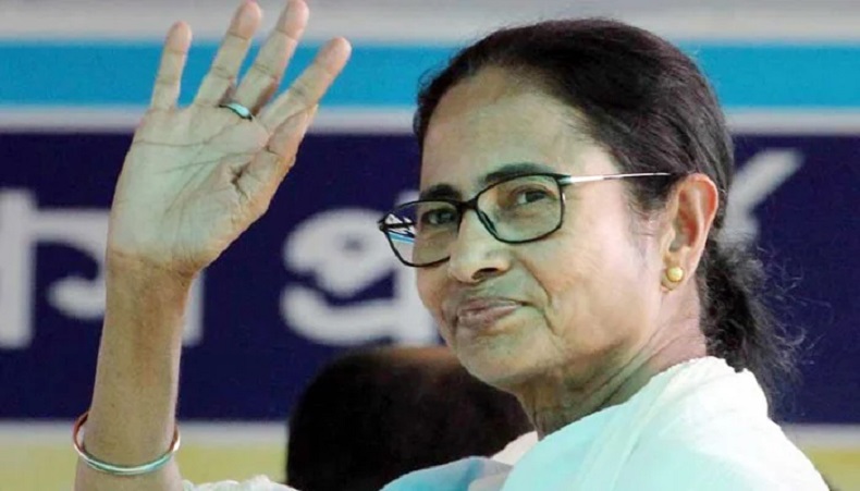 সরকারি চাকরির বদলে চা বিক্রির পরামর্শ মমতার