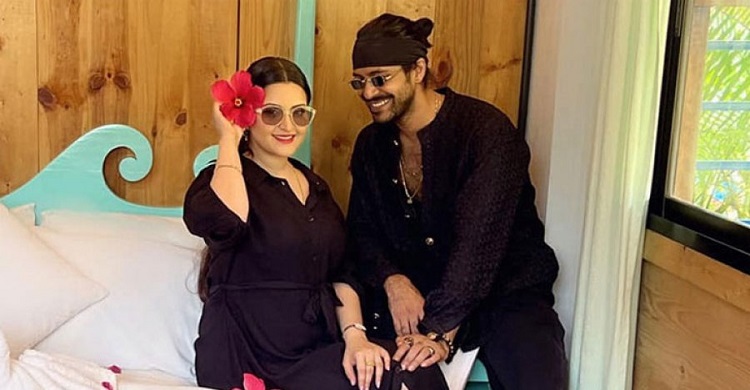 পরীমণির সঙ্গে সম্পর্ক নিয়ে সব খুলে বললেন স্বামী রাজ