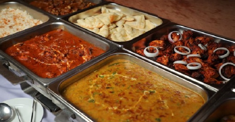 অল্প টাকার মধ্যেই ঢাকার ৭ বুফে রেস্টুরেন্ট