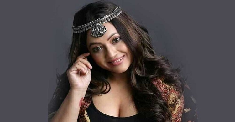 টাকাওয়ালা প্রেমিক চান শ্রীলেখা