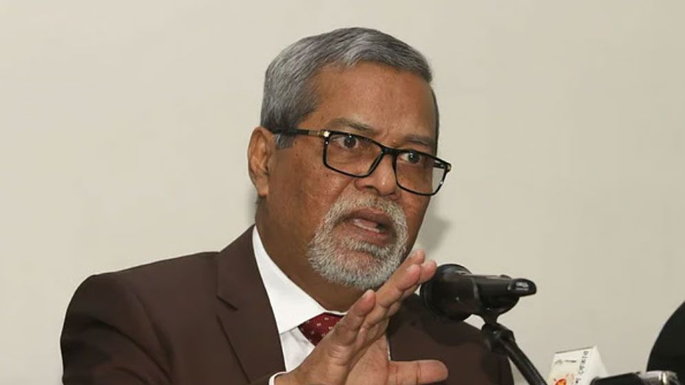 পুলিশ হেফাজতে সাবেক সিইসি নুরুল হুদা
