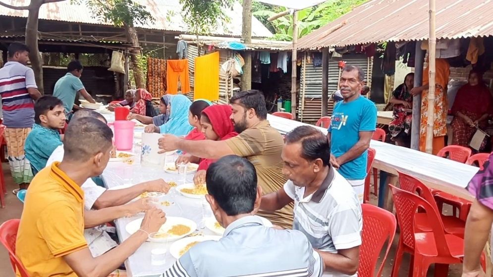 ঋণের দায়ে চার মৃত্যু, ধার করে চল্লিশা
