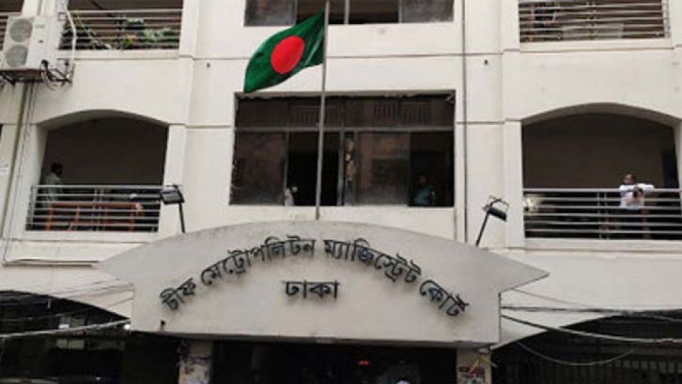 ঢাবি ছাত্রীকে মারধর: স্বপ্ননিবাস হোস্টেলের ম্যানেজার কারাগারে