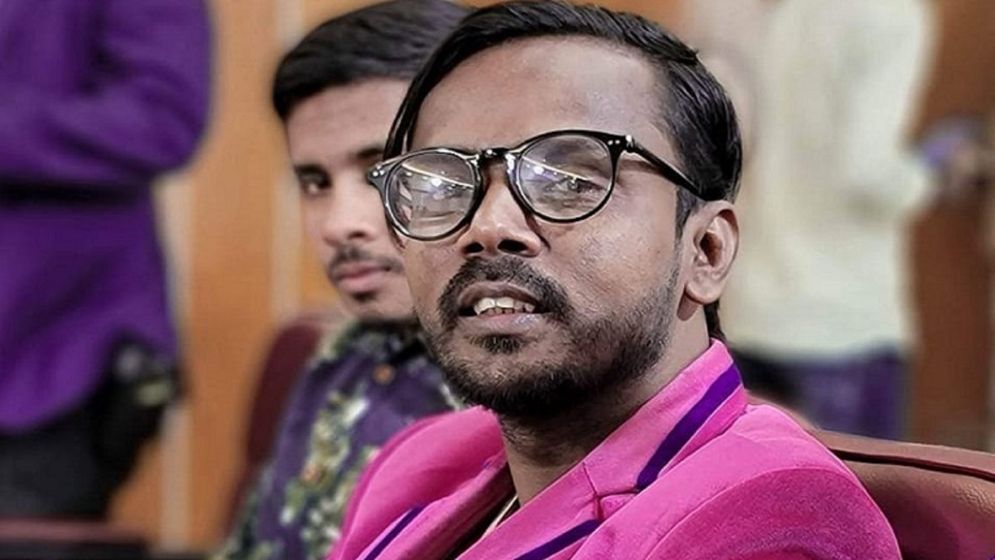 আমি আওয়ামী লীগের কাছেও নিরাপদ না, বিএনপির কাছেও না: হিরো আলম
