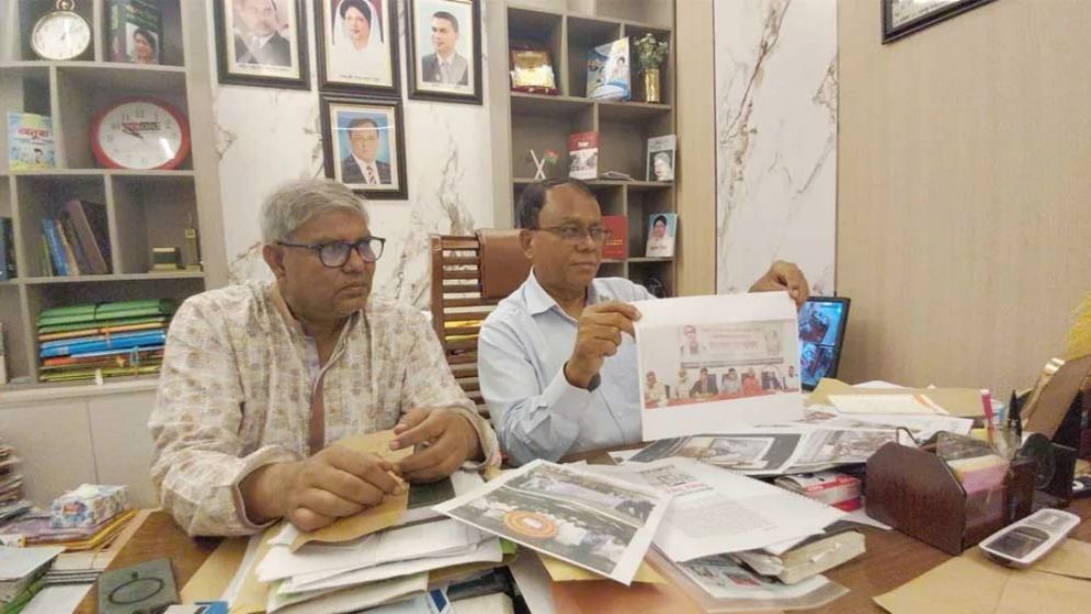 ‘শিক্ষকদের দাবি যৌক্তিক, তবে বিশৃঙ্খলা করতে নেতৃত্বকে ফান্ড দিচ্ছে আ.লীগ’