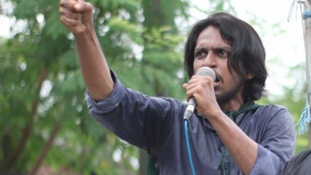 রাকসু নির্বাচনে শিবিরকে হারিয়ে জেতা কে এই সালাউদ্দিন আম্মার?