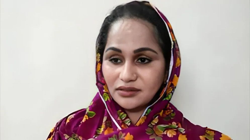 শত শত বাংলাদেশিকে ভারতে পাচার করা কে এই ‘গুরু মাতা’