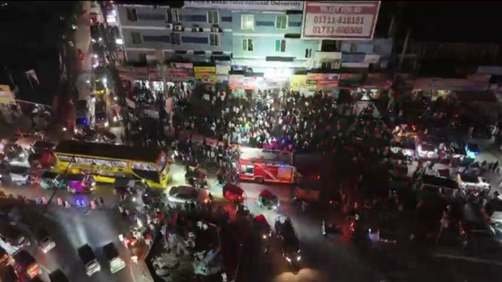 এবার কক্সবাজারে বিশ্ববিদ্যালয় ভবনে আগুন