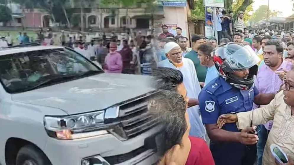 ফরিদপুরে এ. কে. আজাদের ওপর হামলা, গাড়ি ভাঙচুর