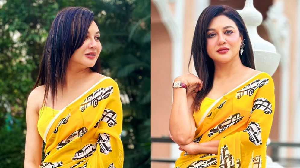 হলুদ শাড়িতে নজর কাড়লেন জয়া