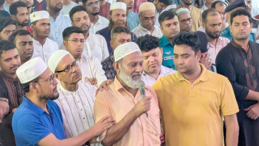 ‘আমি জুবায়েদের মাকে কী করে বোঝাবো, তার প্রাণের ছেলে আর নেই’