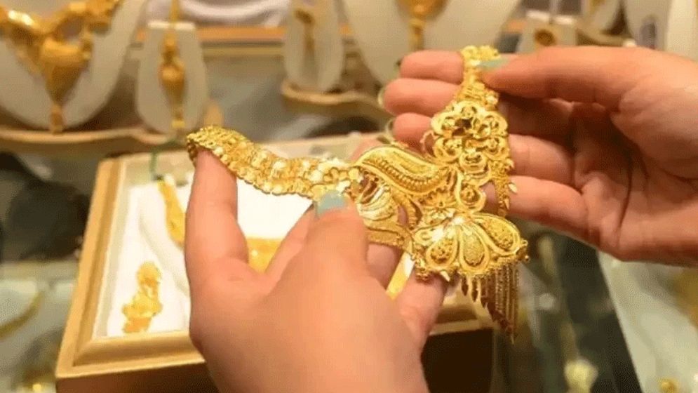 পাকিস্তানে স্বর্ণের দাম কত, জানেন?