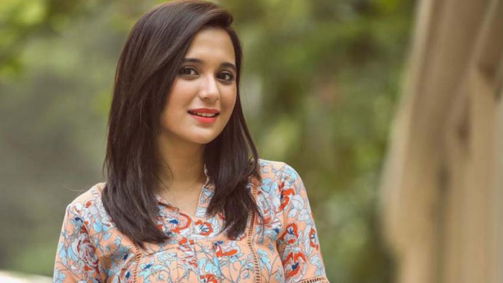 নতুন কাজের ইঙ্গিত দিলেন সাবিলা নূর