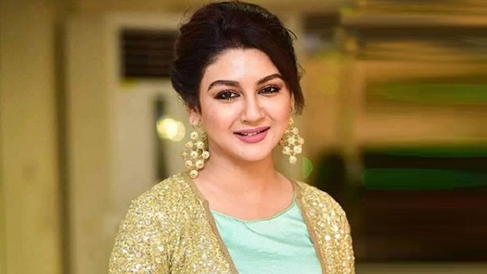 প্লাস্টিক সার্জারি নিয়ে যা বললেন জয়া আহসান
