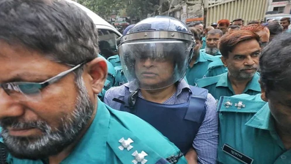 ট্রাইব্যুনালে সাবেক সেনা কর্মকর্তা জিয়াউল