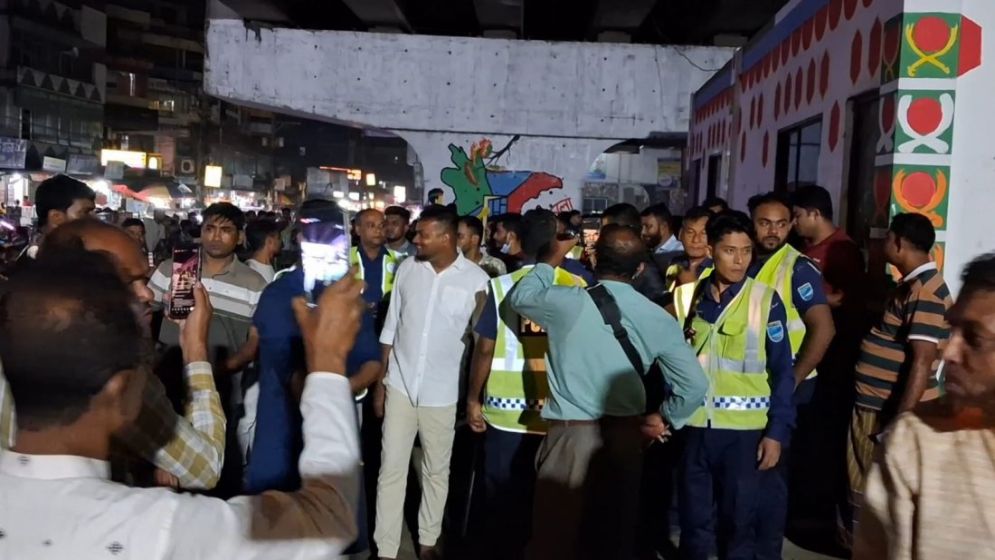 ছাত্রকে ধর্ষণের অভিযোগে মাদ্রাসাশিক্ষক গ্রেফতার