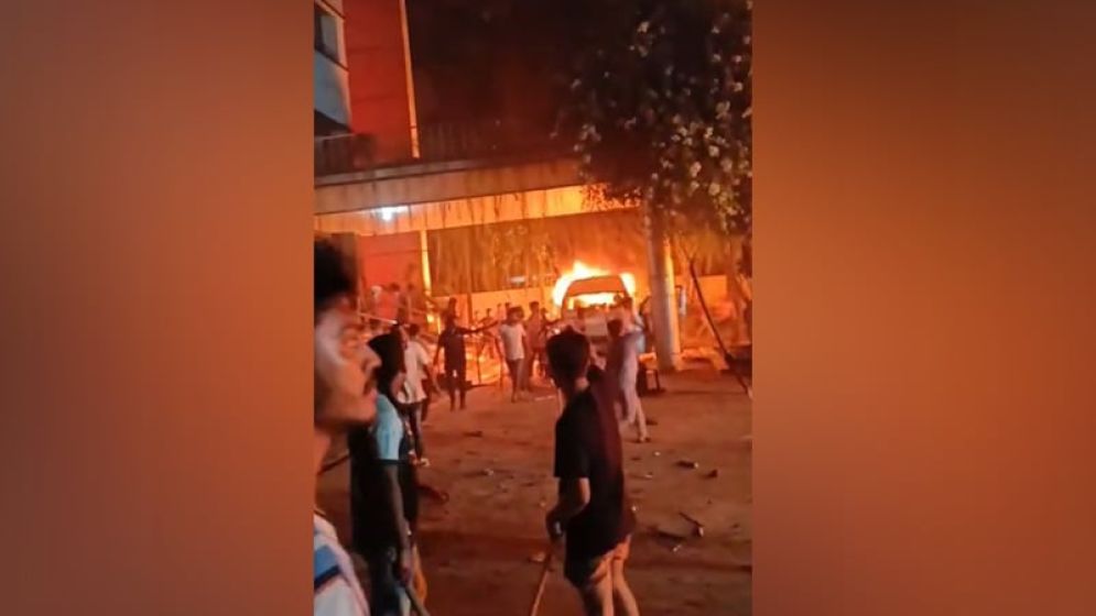 ড্যাফোডিল ও সিটি ইউনিভার্সিটির শিক্ষার্থীদের মধ্যে রাতভর সংঘর্ষ