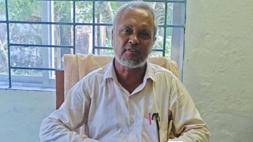 সুইপার থেকে কোটি কোটি টাকার মালিক রেজোয়ান