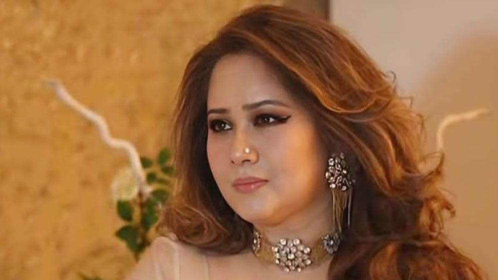 আদালতে কেন ঘুরছেন সামিরার ক্রিকেটার স্বামী ইশতিয়াক