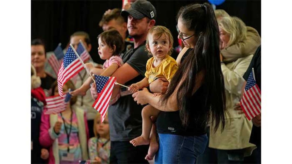 সোয়া লাখের বদলে ৭৫০০ শরণার্থীকে আশ্রয় দেবে যুক্তরাষ্ট্র