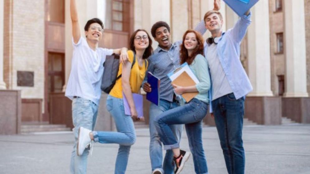 জেনে নিন বিশ্বসেরা ১০ ফুল-ফ্রি স্কলারশিপ সম্পর্কে