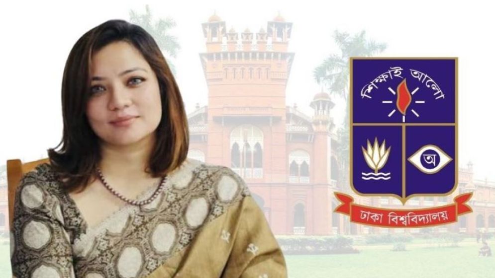 ‘এডিটেড ছবি ও অশালীন তথ্য’ : ৪ জনের বিরুদ্ধে মোনামীর মামলা