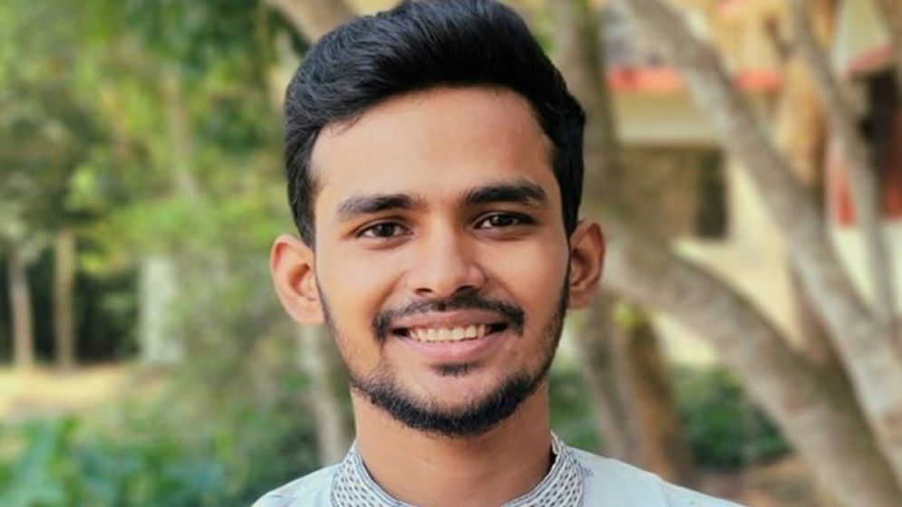 ঢাকার যে আসনে নির্বাচনে দাঁড়াতে পারেন উপদেষ্টা আসিফ মাহমুদ