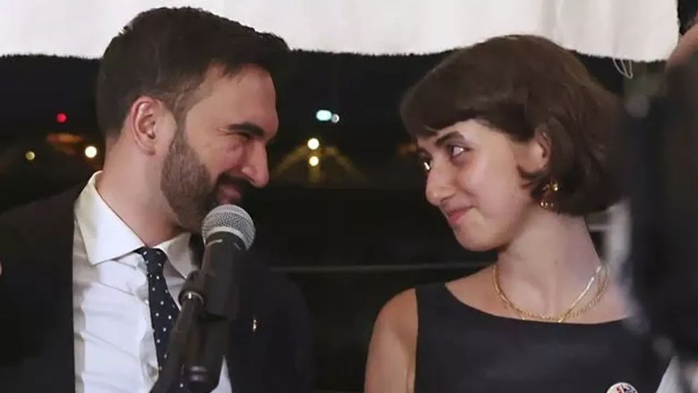 মামদানির সাফল্যের নেপথ্য নায়িকা কে এই রামা দুয়াজি