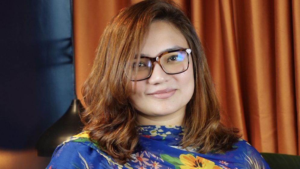 সর্বমিত্র চাকমার ভিডিও নিয়ে যা বললেন ঢাবি শিক্ষিকা মোনামি