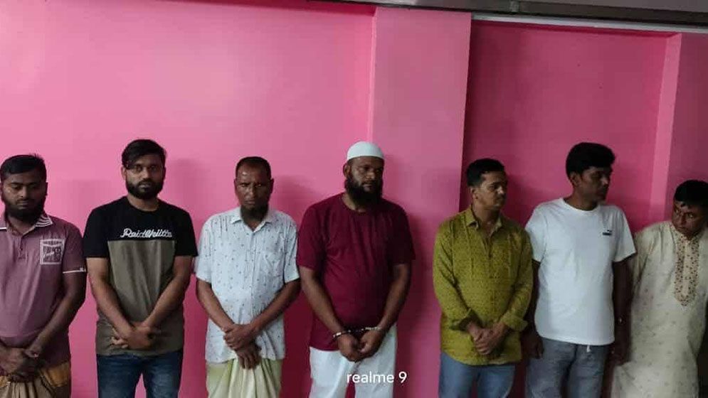 বিএনপির প্রার্থী হওয়ার চেষ্টা, সেই সাবেক ছাত্রদল নেতা গ্রেফতার