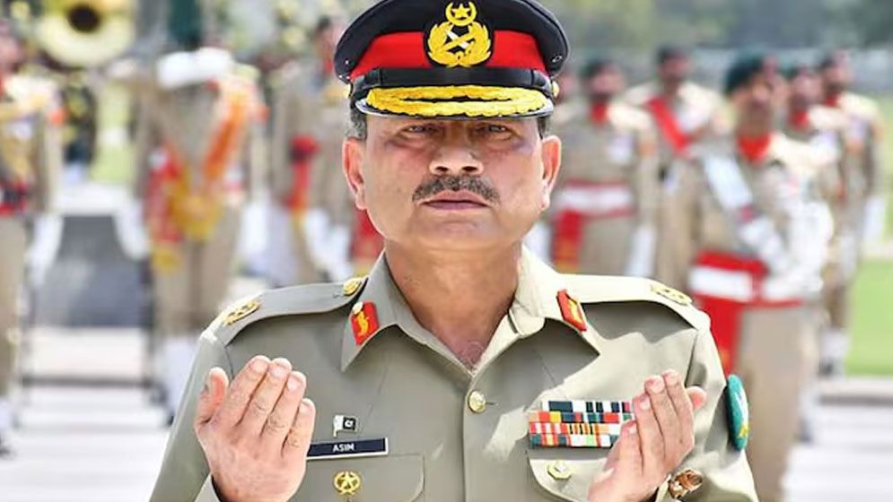 ফিল্ড মার্শাল থেকে আরও ক্ষমতাবান হতে যাচ্ছেন আসিম মুনির?