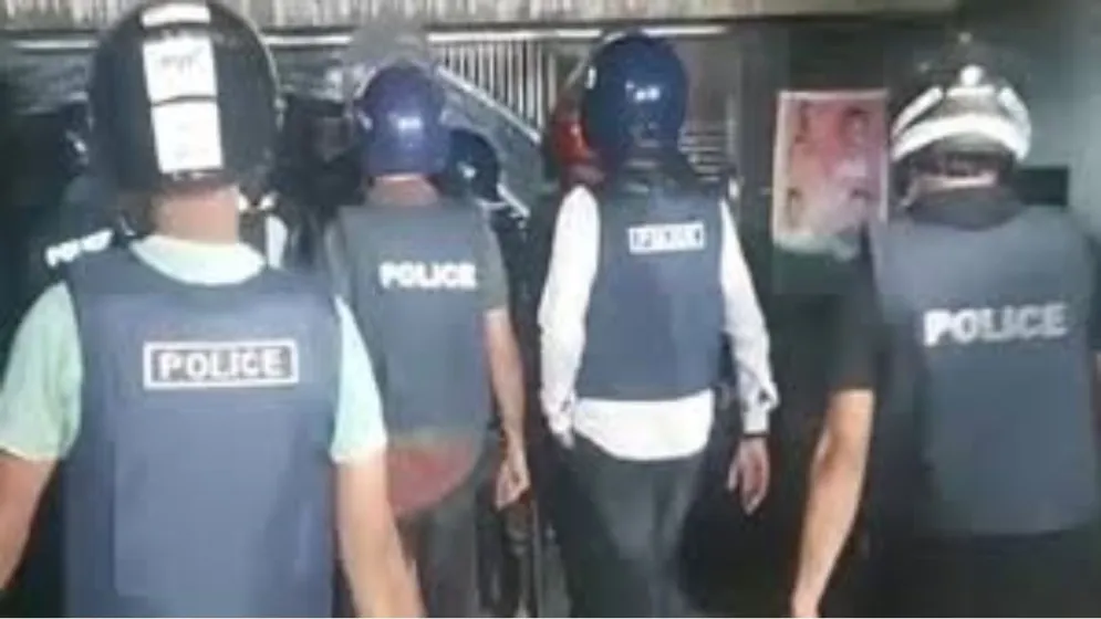 মোহাম্মদপুর-নিউমার্কেটে পুলিশী রাতভর অভিযান, ইয়াবাসহ গ্রেপ্তার ৩৭