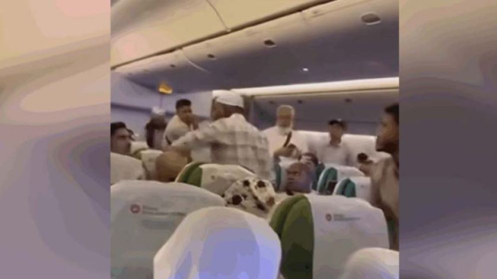 বিমানে যাত্রীকে চড় দেয়া সেই ব্যক্তি বিএনপি নেতা নন