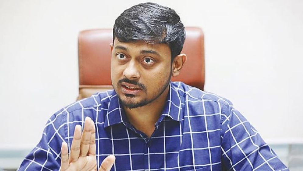 কাকে ইঙ্গিত করে পোস্ট দিলেন নাসীরুদ্দীন পাটওয়ারী