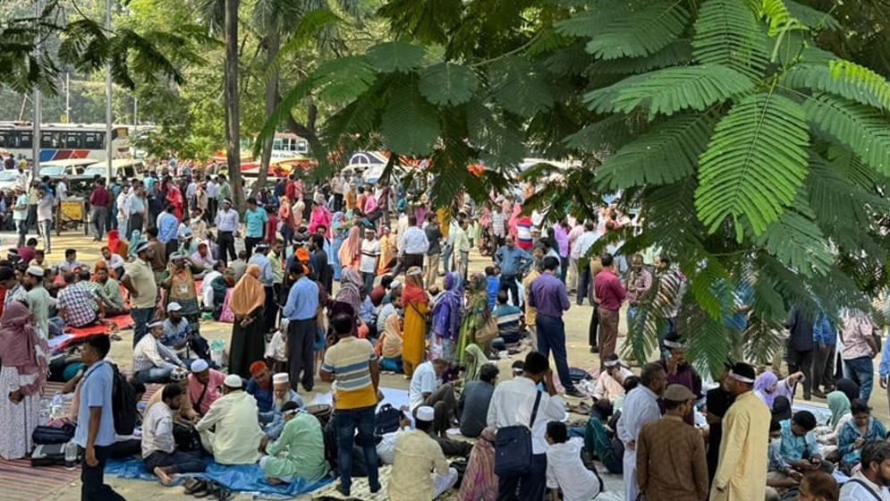 ১১তম গ্রেডের আশ্বাসে প্রাথমিকের শিক্ষকদের আন্দোলন প্রত্যাহার