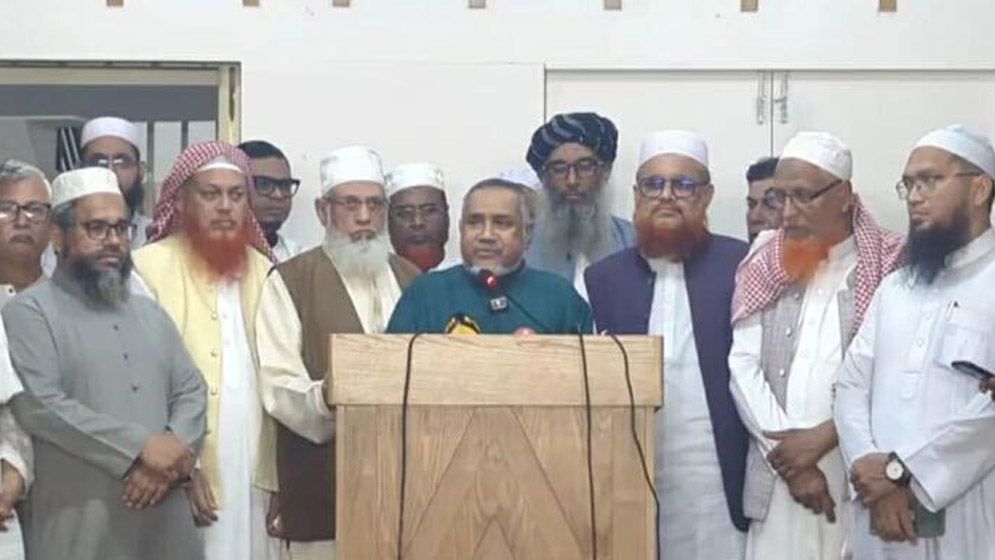 একদিনে গণভোট ও নির্বাচনের সিদ্ধান্ত প্রত্যাহারের আহ্বান আট দলের