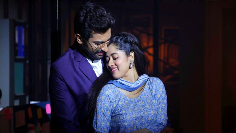 ঘনিষ্ঠ দৃশ্যে নায়ক-নায়িকার ঝগড়া, বন্ধ হতে পারে নাটক