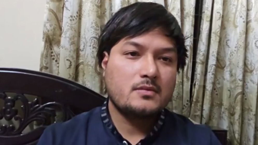 ‘উপদেষ্টার ভাই নাহিদ ইসলামকে ধমকাইয়া আমাকে বহিষ্কার করাইছে’