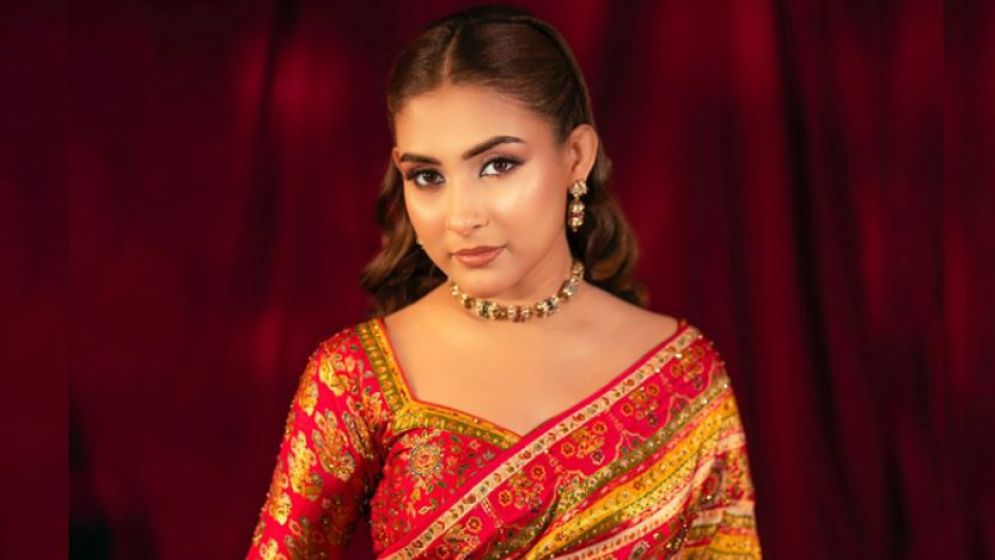 আদালতে আত্মসমর্পণ মেহজাবীন চৌধুরীর