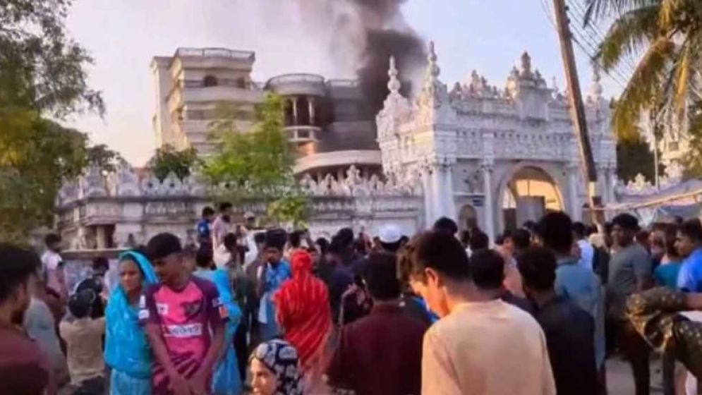 ঢাকায় সাবেক এমপির বাসায় আগুন