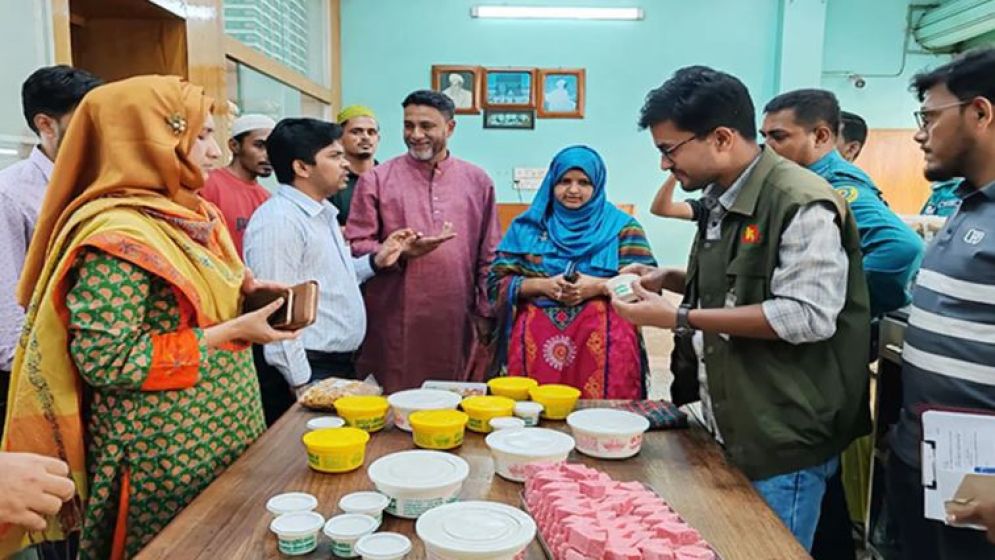 নামিদামি মিষ্টির দোকানে ম্যাজিস্ট্রেটের হানা, অতঃপর...