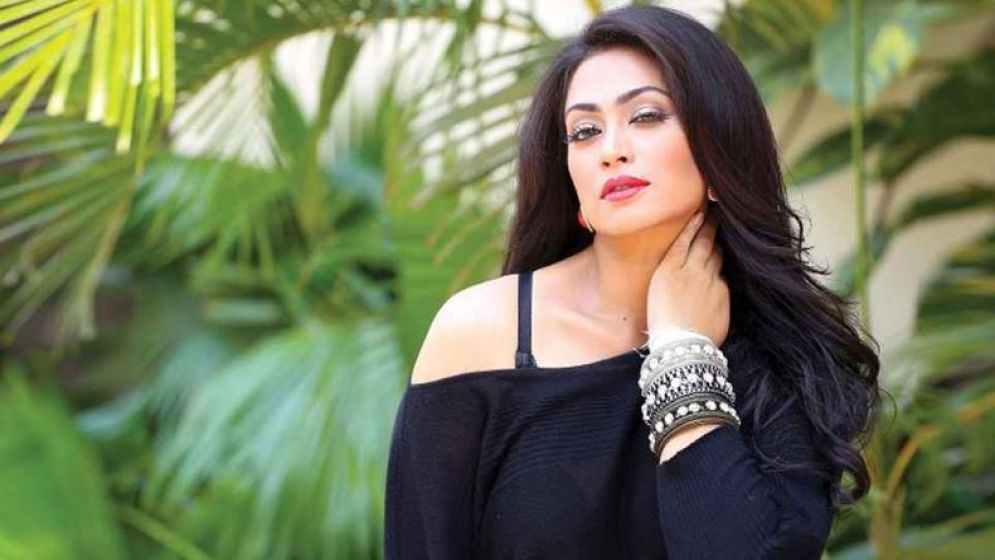 নায়িকা পপিকে প্রাণনাশের হুমকি