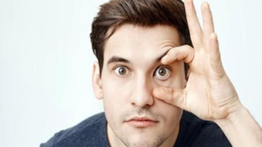 বাম চোখ লাফালে কী হয়? যা বলছেন বিশেষজ্ঞ আলেম