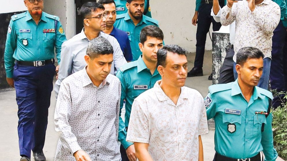 ১৩ সেনা কর্মকর্তার ভার্চুয়াল হাজিরার আবেদন নাকচ