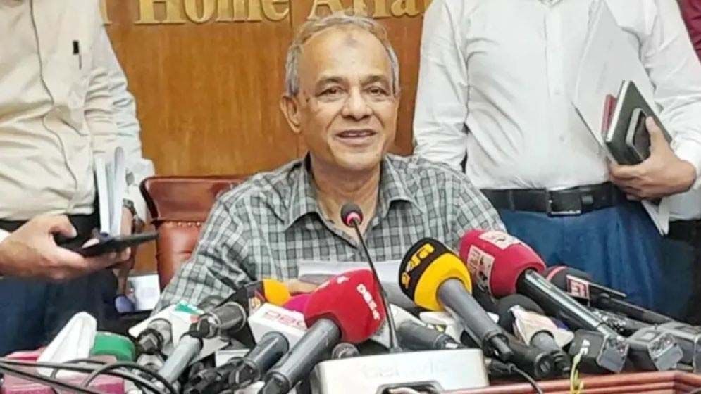 এসপি পদায়নের লটারি কিভাবে হয়েছে, জানালেন স্বরাষ্ট্র উপদেষ্টা