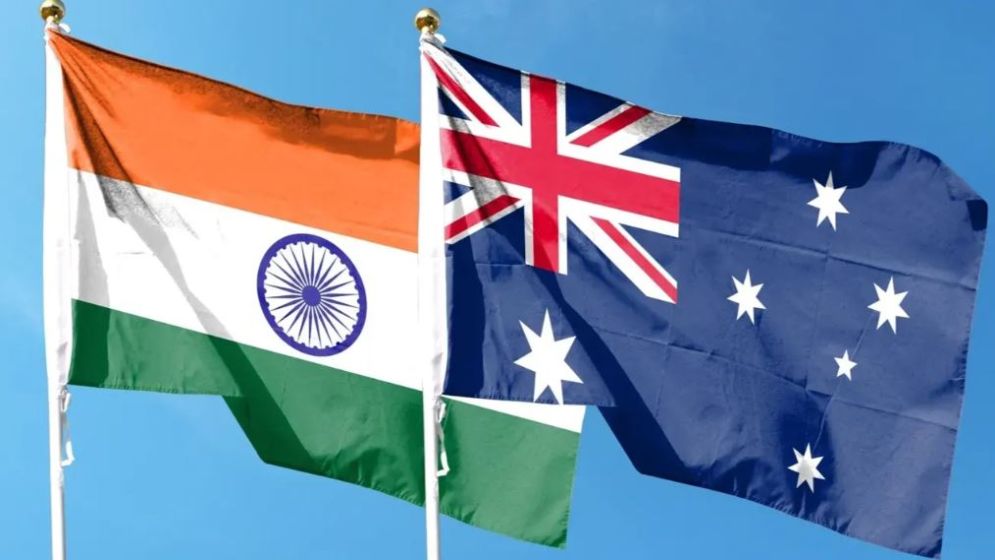 অস্ট্রেলিয়ায় খোলা স্থানে ভারতীয় নাগরিকের মলত্যাগ, ভিডিও ভাইরাল