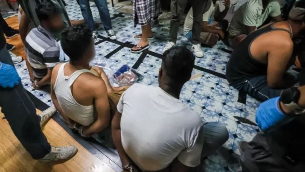 সিঙ্গাপুরে সাঁড়াশি মাদকবিরোধী অভিযানে ১১ বাংলাদেশি আটক