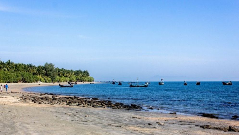 সেন্টমার্টিনে রাতে থাকার সুযোগ, মানতে হবে যেসব শর্ত