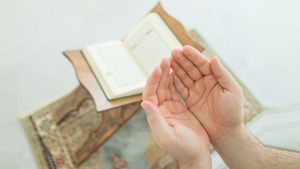 দারিদ্র্য দূর হয় যে আমলে