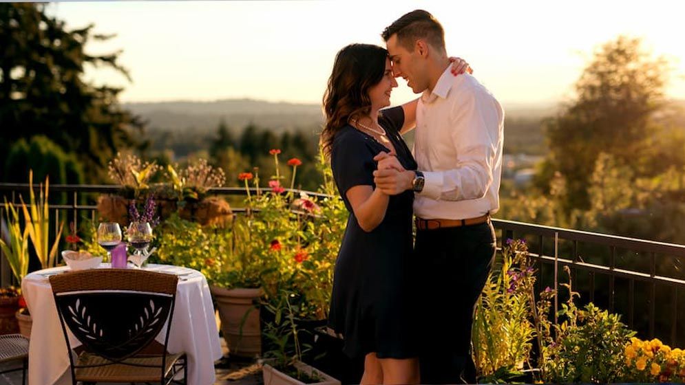 যে ১০টি অভ্যাস মেনে সুখী দম্পতিরা অন্যদের থেকে আলাদা